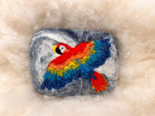 Polly the Parrot Wooly Washer