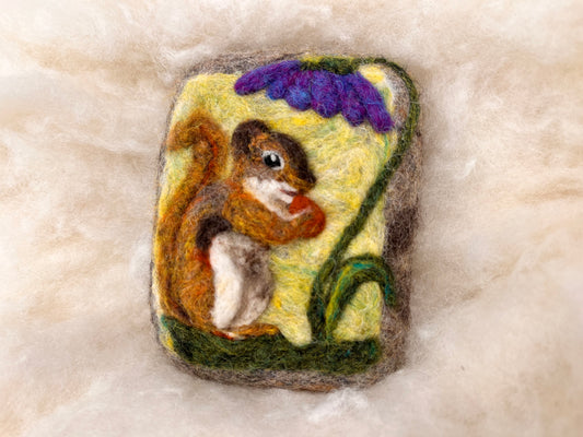 Nutty and Neat Red Squirrel Wooly Washer