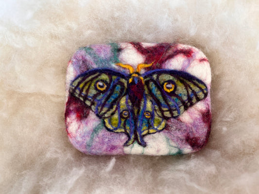 Midnight Moth Wooly Washer