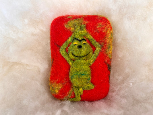 Grinch & Gleam Wooly Washer