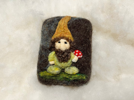 Gnome Holding Mushroom Wooly Washer